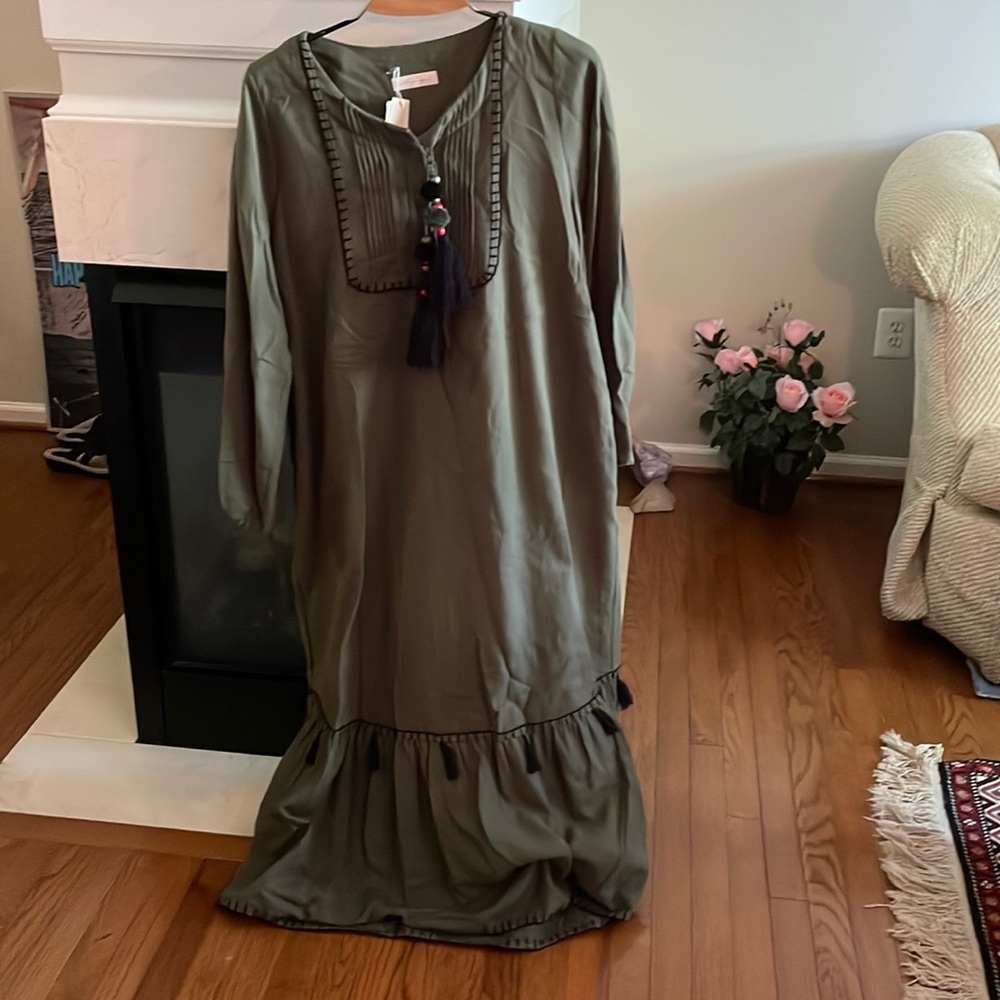 Ladie’s M/L Fall Dress
